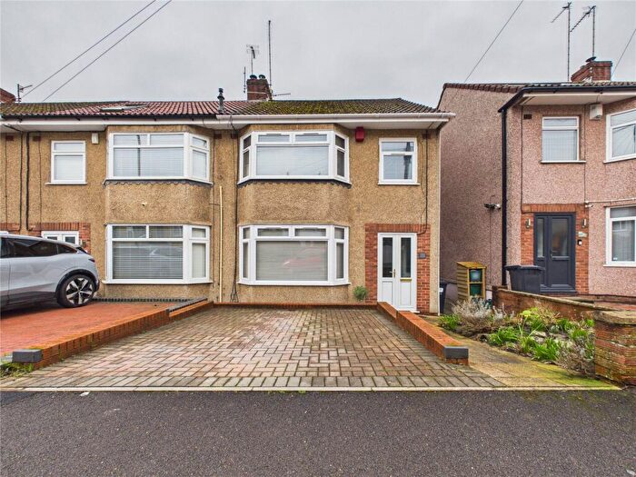 3 Bedroom End Of Terrace House For Sale In Orchard Road, Kingswood, Bristol, BS15