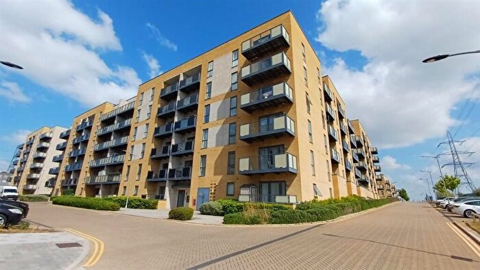 2 Bedroom Flat For Sale In Sackett Road, Barking, IG11
