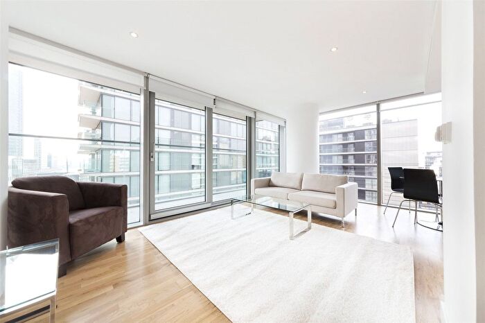 1 Bedroom Flat To Rent In Marsh Wall, London, E14