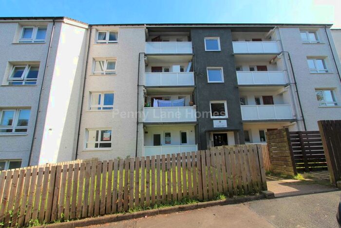 2 Bedroom Flat To Rent In Maple Drive, Johnstone, PA5