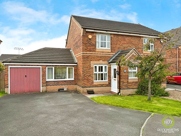 2 Bedroom Semi-detached House For Sale In Wareham Close, Accrington, BB5
