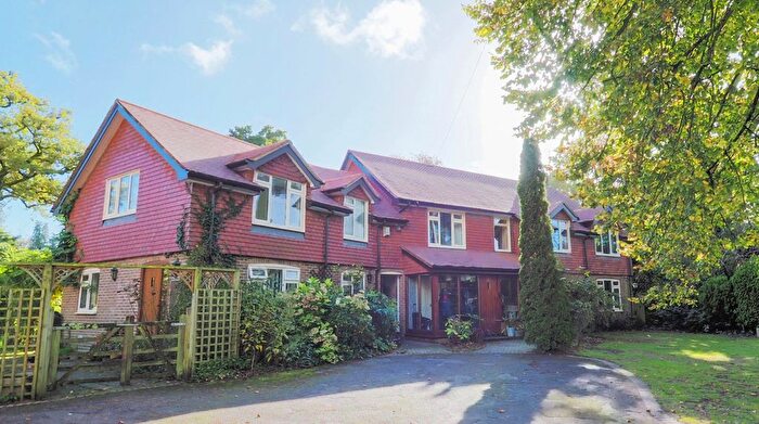 6 Bedroom Detached House For Sale In Armstrong Road, Brockenhurst, SO42