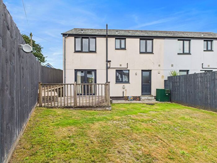 4 Bedroom Semi-detached House For Sale In Lanner, Redruth - Superb Family Home, Chain Free Sale, TR16