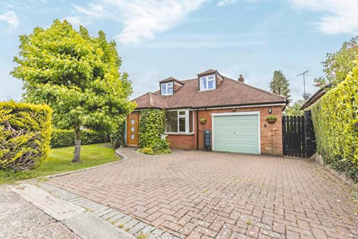 4 Bedroom Detached House For Sale In Nortoft Road, Chalfont St Peter, SL9