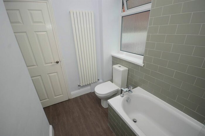 2 Bedroom Flat For Sale In Gordon Road, South Shields, NE34