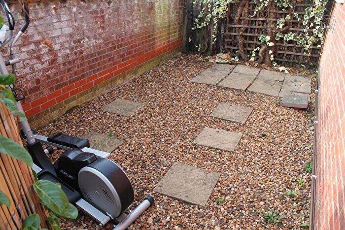 1 Bedroom Terraced House To Rent In Sillswood, Olney, MK46