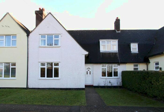 3 Bedroom Terraced House To Rent In Tea Green, Luton, LU2