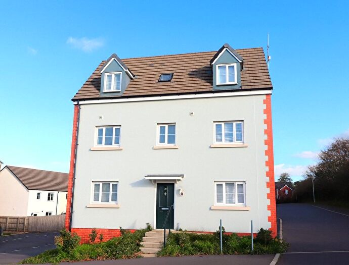 4 Bedroom Detached House To Rent In Oaktree Road, South Molton, Devon, EX36