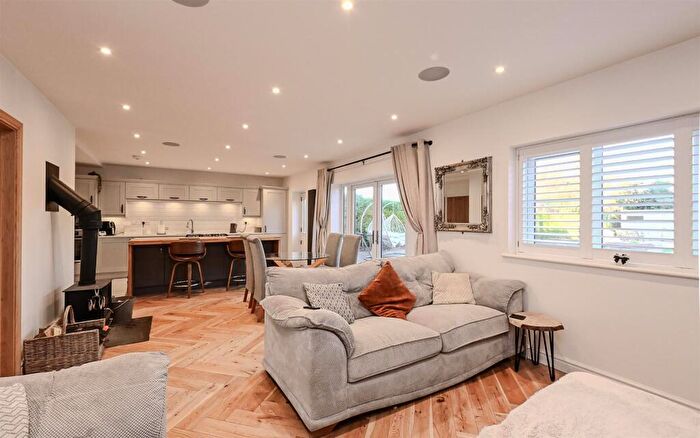 3 Bedroom Detached House For Sale In Westfield Cottage, Efflinch Lane, Barton Under Needwood, DE13