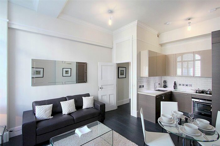 1 Bedroom Flat To Rent In Westminster Palace Gardens, Artillery Row, London, SW1P