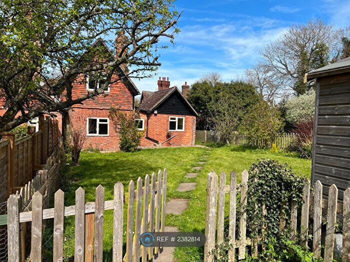 1 Bedroom Semi-Detached House To Rent In Markbeech Cottage, Mark Beech, Edenbridge, TN8