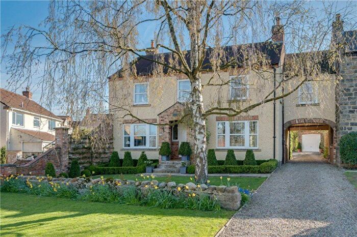 4 Bedroom Detached House For Sale In Roseberry Green, North Stainley, Ripon, North Yorkshire, HG4