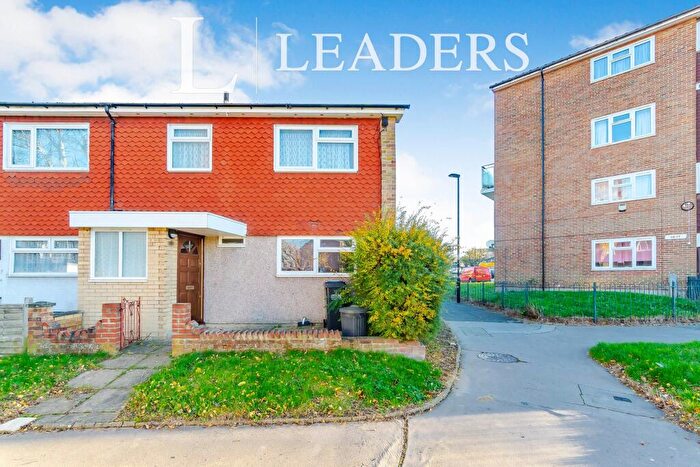 3 Bedroom House To Rent In Underwood, New Addington, CR0