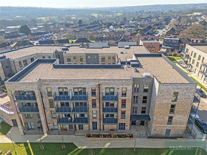 1 Bedroom Apartment To Rent In Luctons Close, Loughton, Essex, IG10