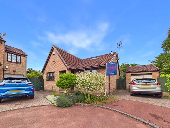 3 Bedroom Detached Bungalow For Sale In Conifer Close, Hull, East Riding Of Yorkshire, HU5