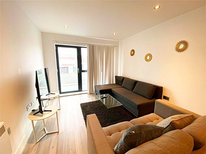 2 Bedroom Apartment To Rent In Regency Place, Parade, Birmingham, B1