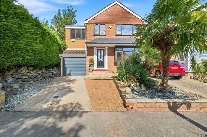 4 Bedroom Detached House For Sale In Studfield Drive, Sheffield, S6