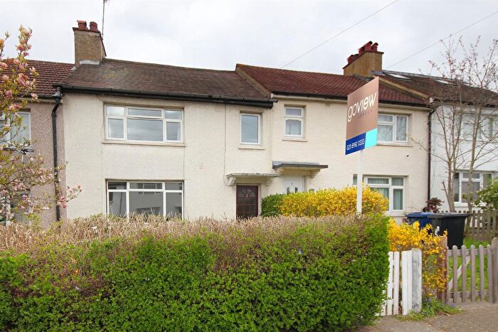 3 Bedroom Terraced House To Rent In Berry Way, W5