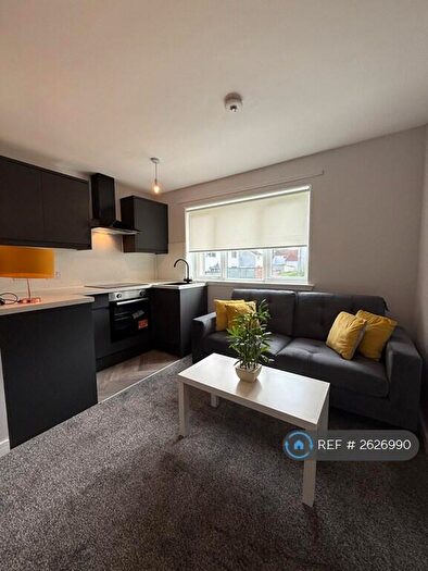 2 Bedroom Flat To Rent In Napier Place, Glasgow, G51