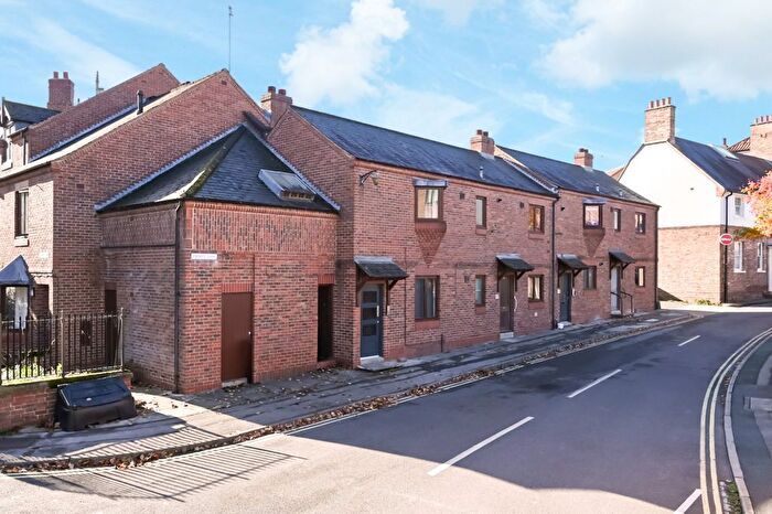 1 Bedroom Flat For Sale In Trinity Lane, Bishophill, York, YO1