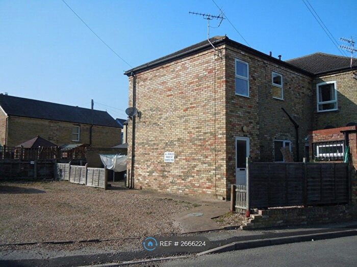 2 Bedroom Flat To Rent In Station Road, Littleport, Ely, CB6