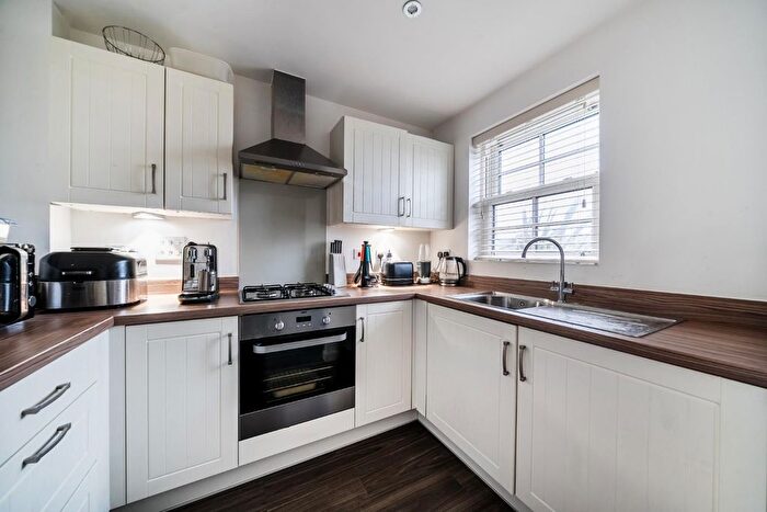 2 Bedroom Terraced House For Sale In Bazeley Road, Waterlooville, PO7