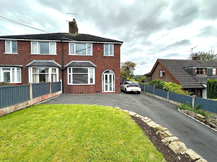 3 Bedroom Semi-Detached House For Sale In Wereton Road, Stoke-On-Trent, ST7