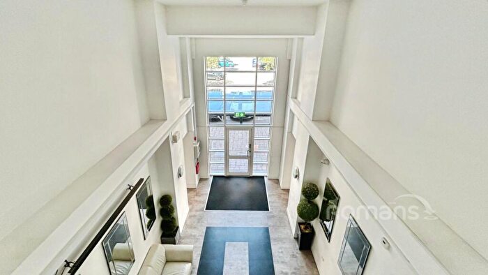 2 Bedroom Apartment For Sale In Winterthur Way, Basingstoke, Hampshire, RG21