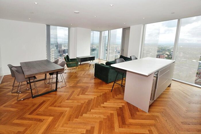 2 Bedroom Flat To Rent In South Tower, Deansgate Square, Owen Street, Manchester, M15