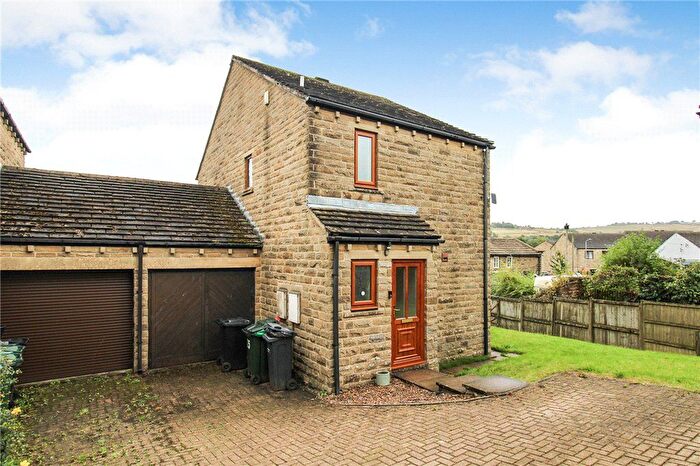 3 Bedroom Link Detached House For Sale In Emmott Farm Fold, Haworth, Keighley, West Yorkshire, BD22