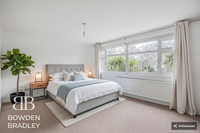 4 Bedroom Terraced House For Sale In Ashurst Drive, Barkingside, IG6