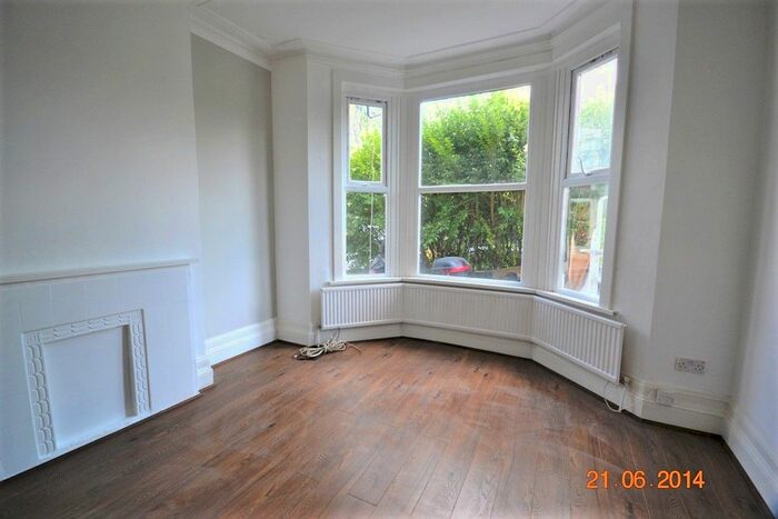 2 Bedroom Flat To Rent In Wakeman Road, London, NW10