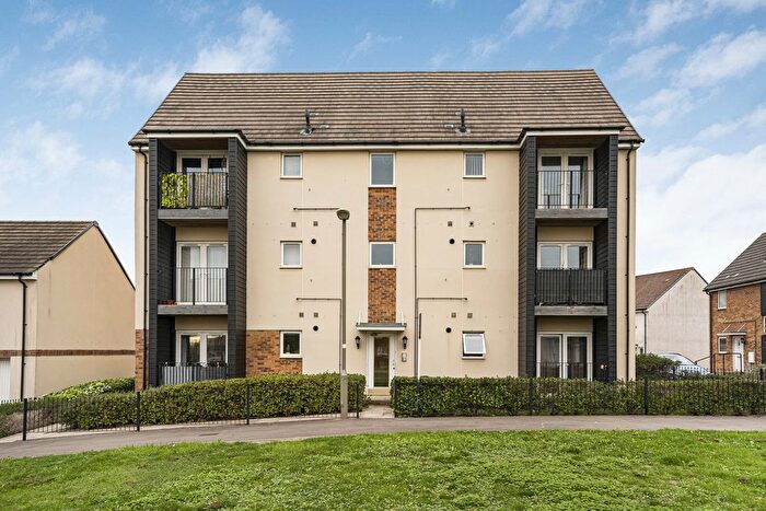 1 Bedroom Flat For Sale In Jackdaw Road, Didcot, OX11