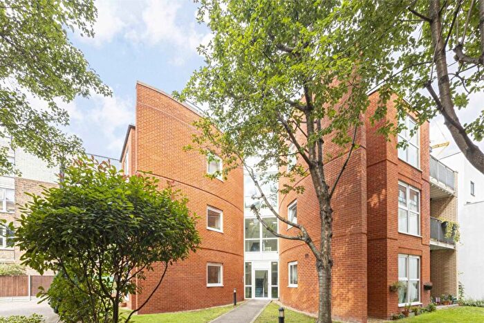 2 Bedroom Flat To Rent In Mount Mills, Clerkenwell, EC1V