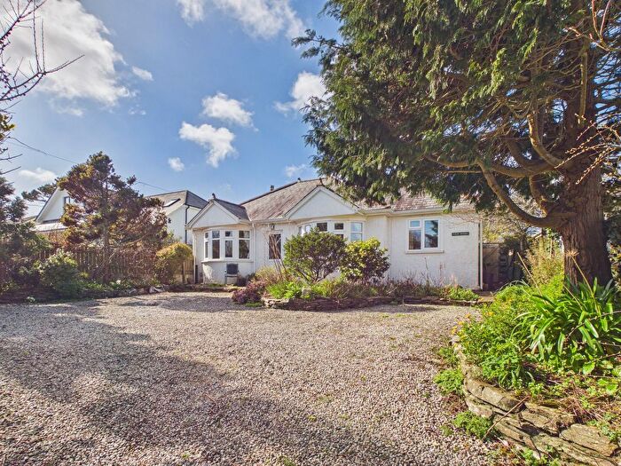 3 Bedroom Bungalow For Sale In Goonbell, St. Agnes, Deceivingly Spacious Detached Property, TR5