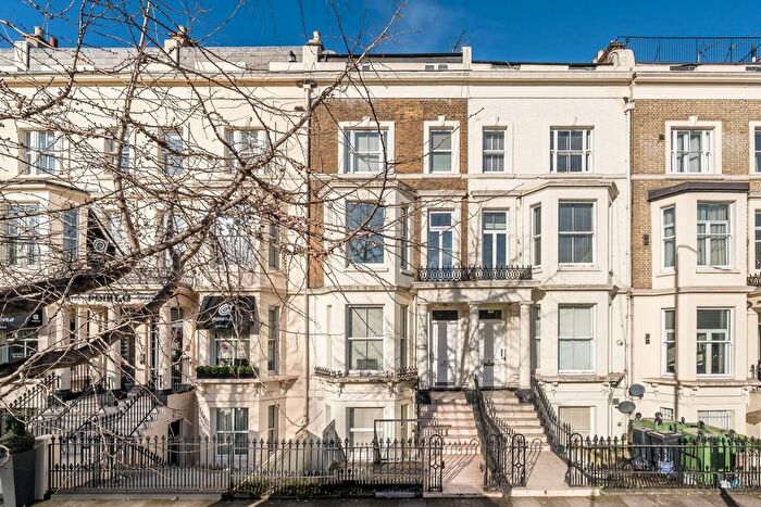 Studio To Rent In West Cromwell Road, Earls Court, SW5