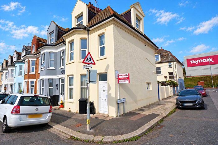3 Bedroom Maisonette For Sale In Seaside Road, St. Leonards-On-Sea, TN38