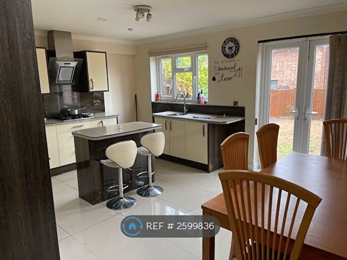 3 Bedroom Semi-Detached House To Rent In Water Eaton Road, Milton Keynes, MK2