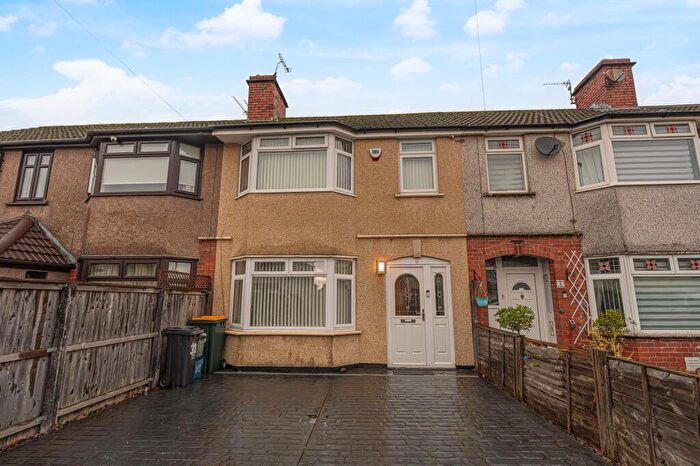 3 Bedroom Terraced House For Sale In Park Drive, Newport, NP20