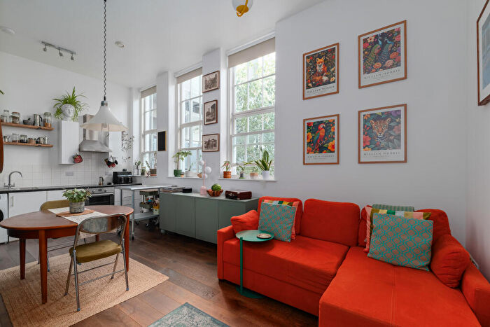 1 Bedroom Flat For Sale In St. Annes Row, London, E14