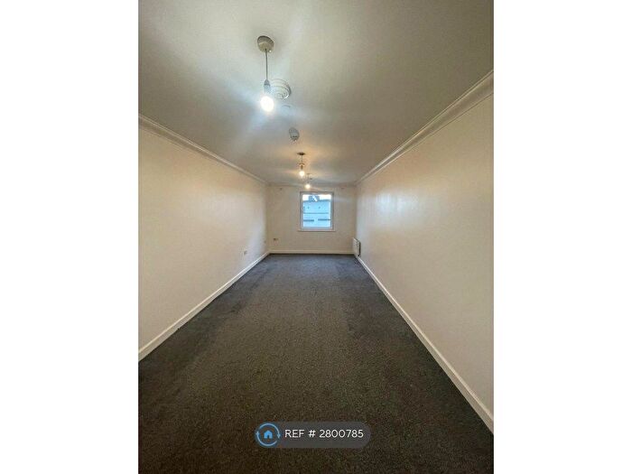 1 Bedroom Flat To Rent In Hatton Place, Luton, LU2