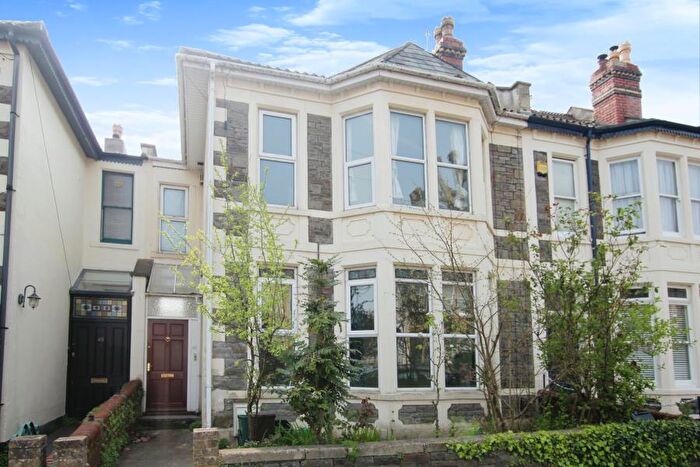 4 Bedroom Terraced House To Rent In Sefton Park Road - St Andrews, BS7