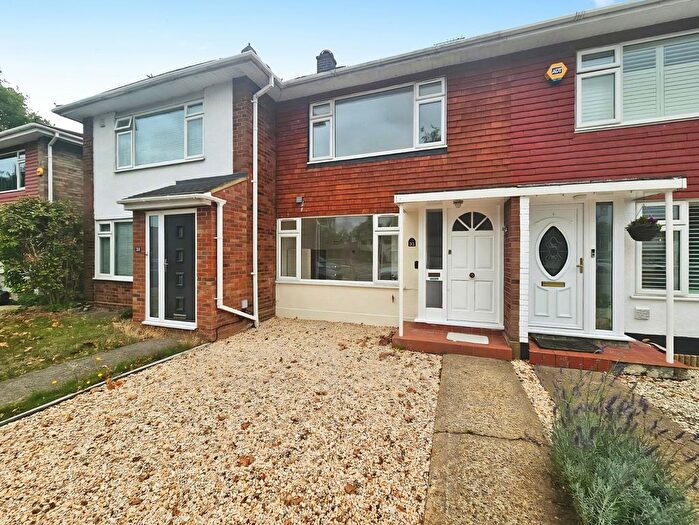 3 Bedroom Terraced House To Rent In Park Road, Stanwell, Staines-Upon-Thames, Surrey, TW19