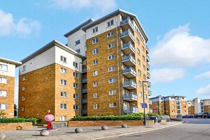 2 Bedroom Flat To Rent In Augustine Bell Tower, Pancras Way, Bow, London, E3