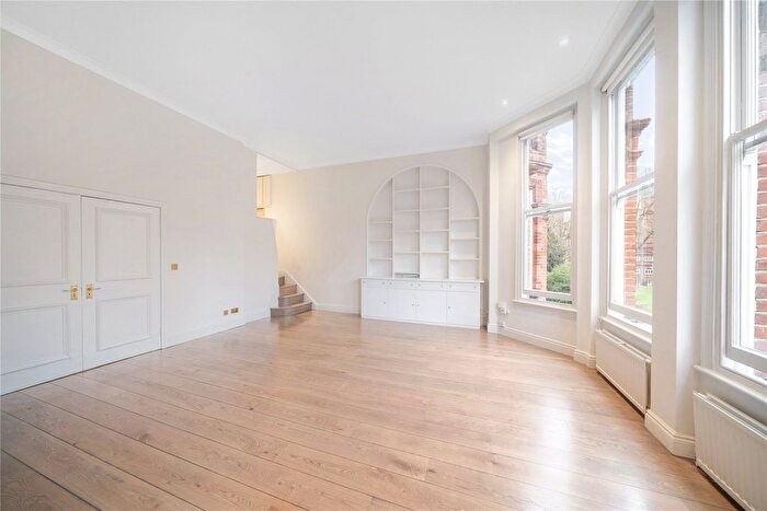2 Bedroom Flat To Rent In Courtfield Road, London, SW7