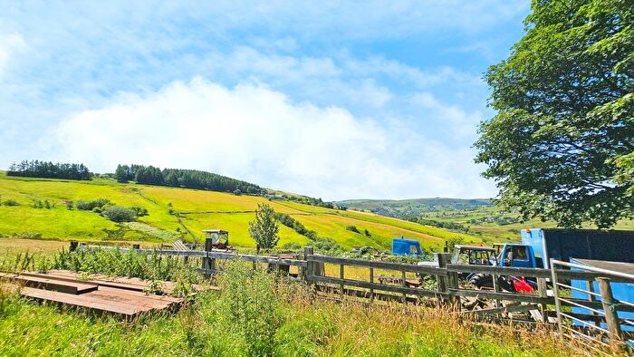 Property For Sale In Higher Castleshaw Farm, Castleshaw, Delph, OL3