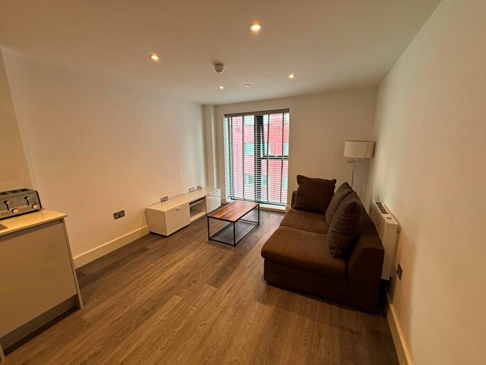 1 Bedroom Apartment To Rent In Severn House, Severn Street, Birmingham, B1