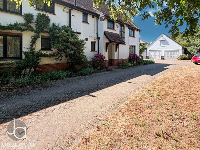 4 Bedroom Detached House For Sale In Inworth Road, Feering, Colchester, CO5