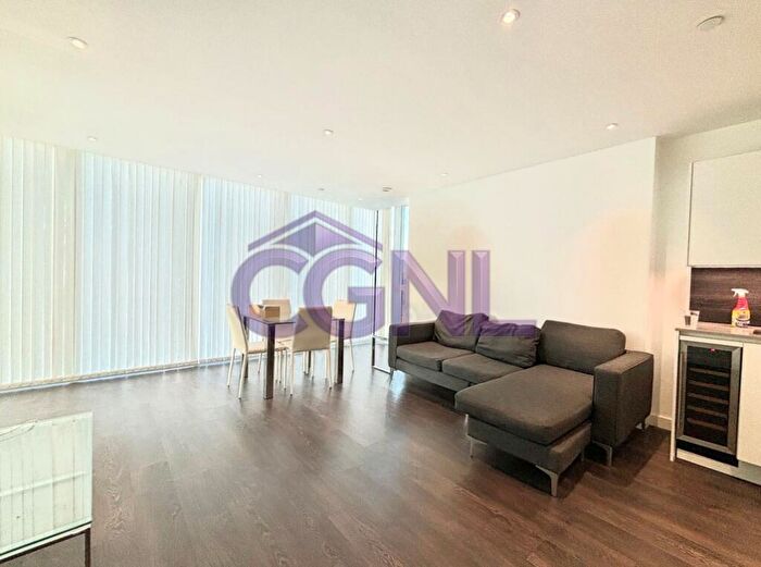 1 Bedroom Flat To Rent In Skyline Apartments, Devan Grove, London, N4