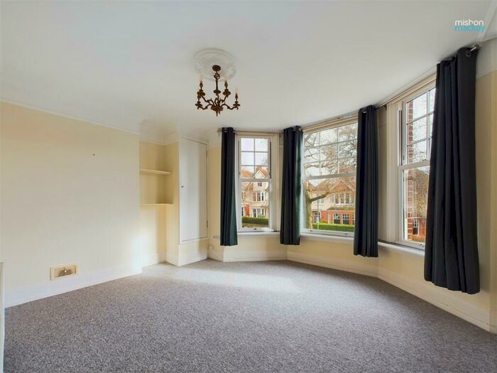 1 Bedroom Flat To Rent In Wilbury Villas, Hove, BN3